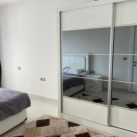 Azura Apartman *